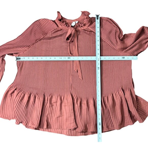 NWOT Treasure & Bond Womens Blouse Size XL Red Rust Pleated Ruffle Neck Tie - Picture 4 of 10